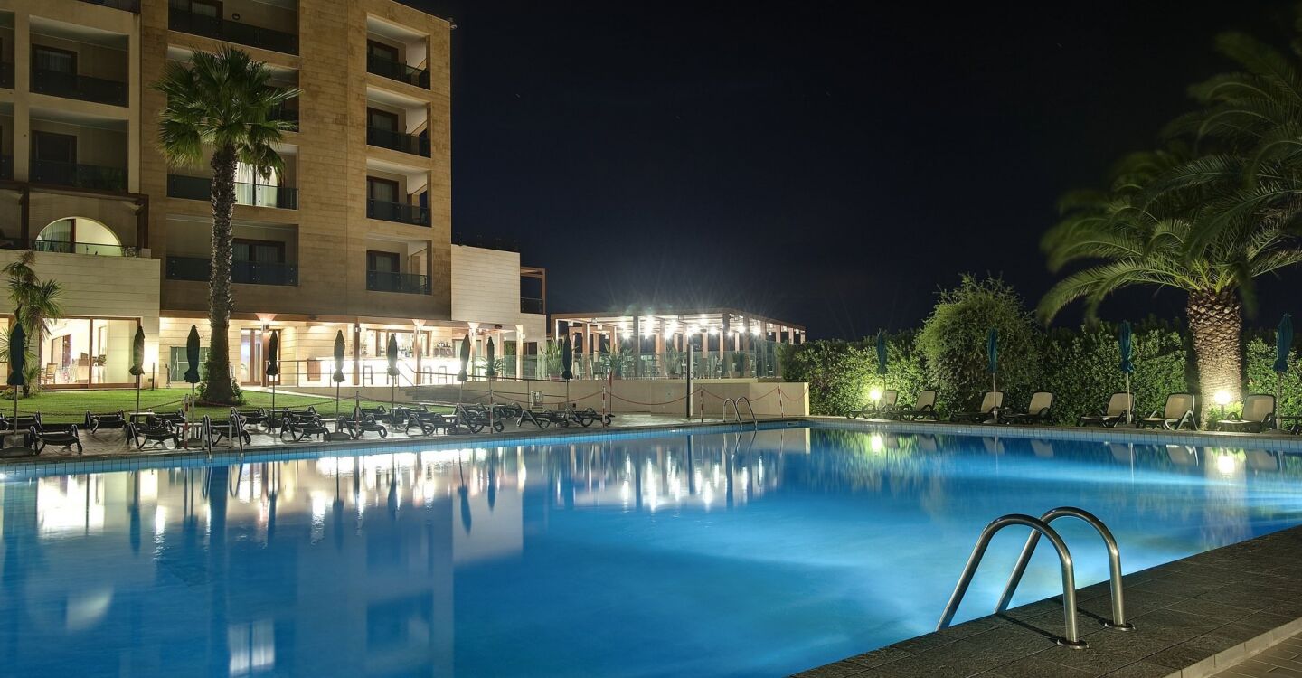 Smy Carlos V Wellness &